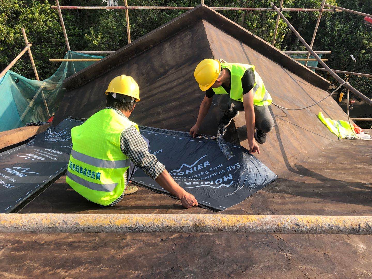 摩利科為無(wú)錫威尼斯花園屋面改造項(xiàng)目案例